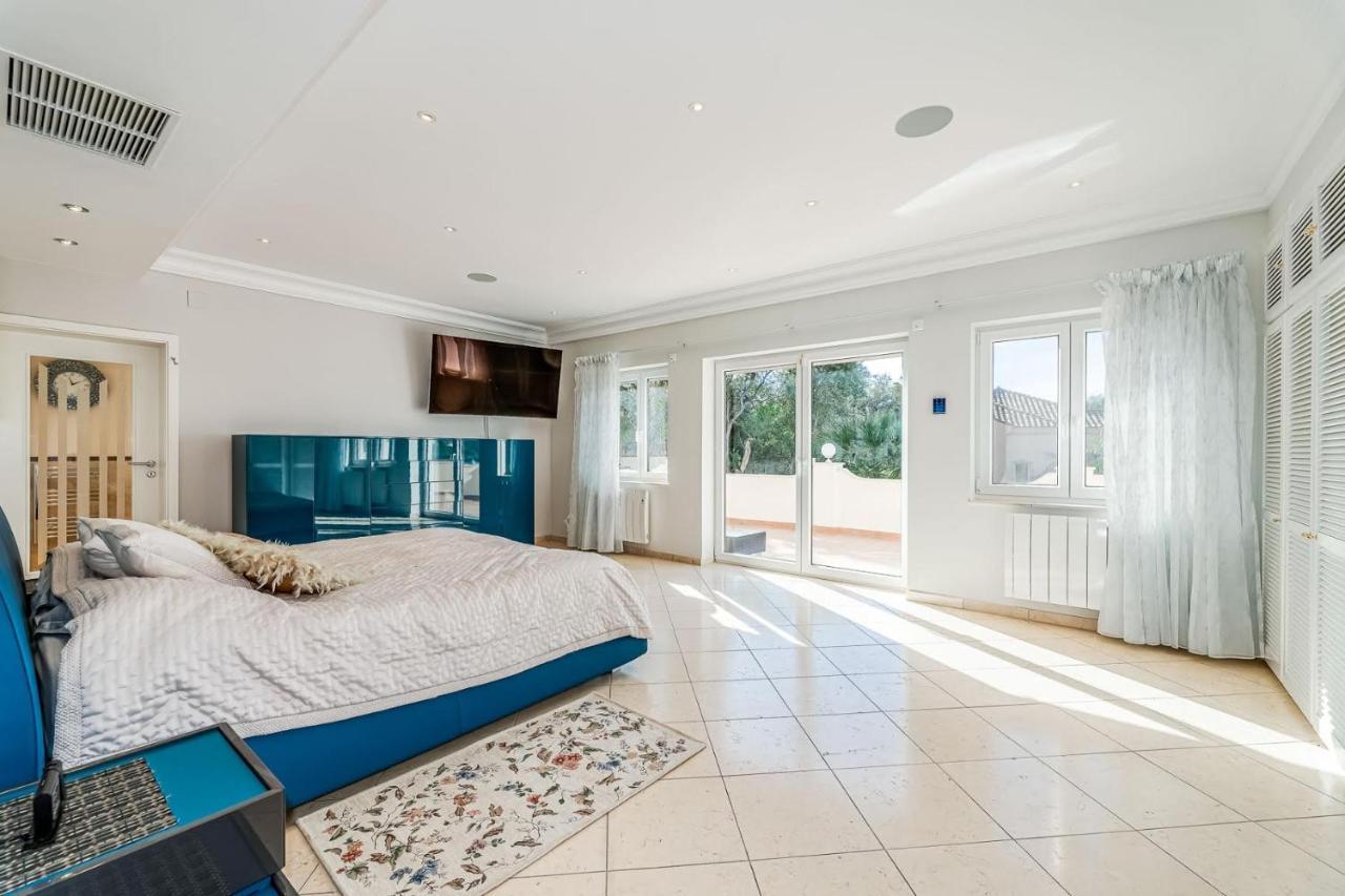 Villa Svim, Walking Distance To The Beach! Marbella Ngoại thất bức ảnh