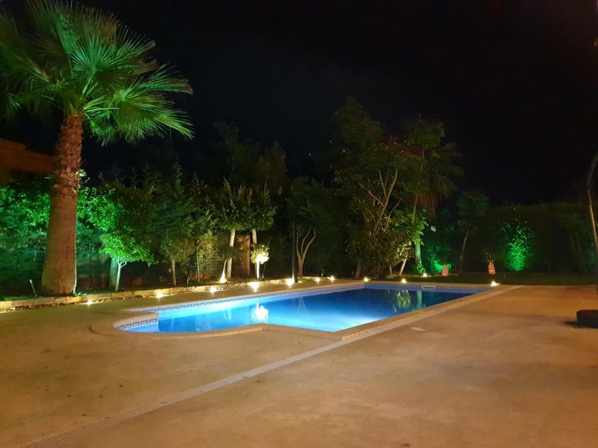 Villa Svim, Walking Distance To The Beach! Marbella Ngoại thất bức ảnh
