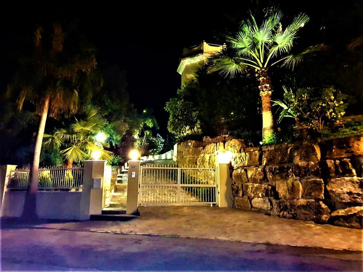 Villa Svim, Walking Distance To The Beach! Marbella Ngoại thất bức ảnh