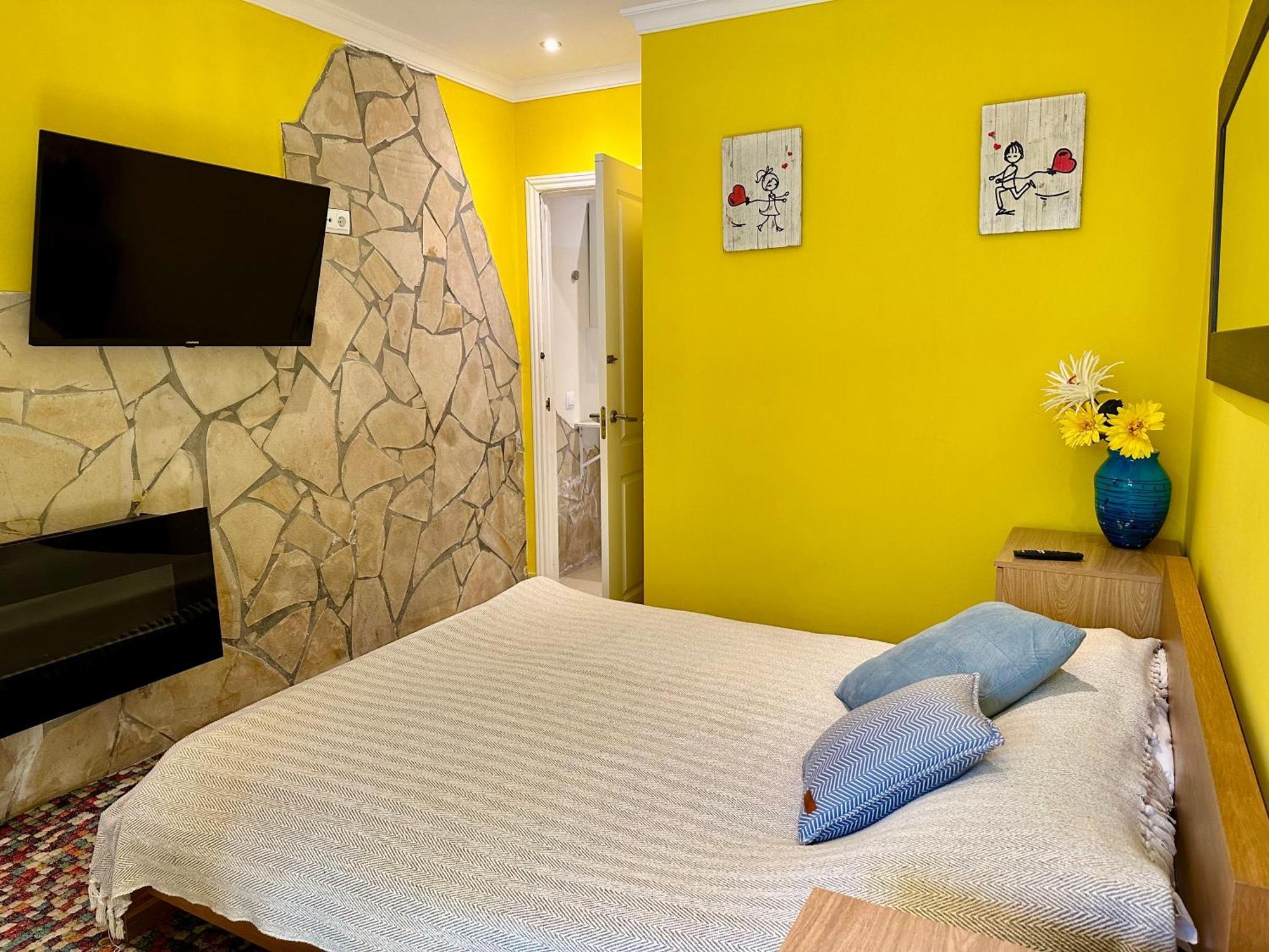 Villa Svim, Walking Distance To The Beach! Marbella Ngoại thất bức ảnh